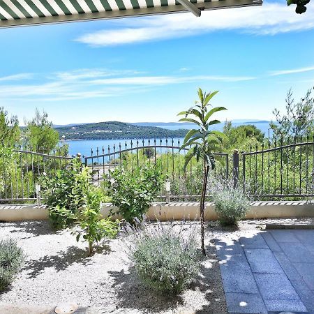 טרוגיר Villa Panorama Seget מראה חיצוני תמונה