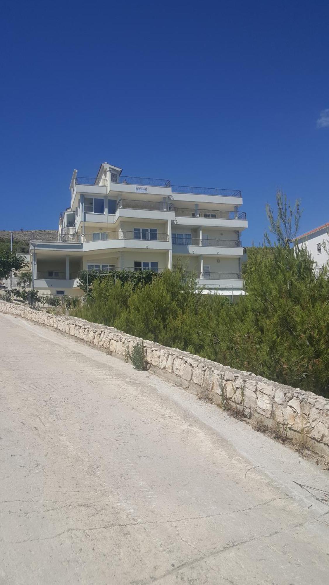 טרוגיר Villa Panorama Seget מראה חיצוני תמונה