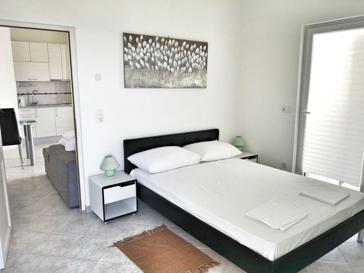 טרוגיר Villa Panorama Seget מראה חיצוני תמונה