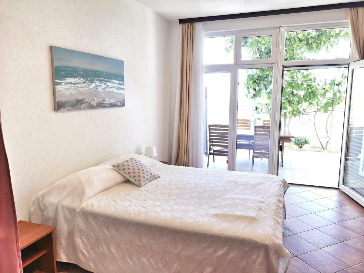 טרוגיר Villa Panorama Seget מראה חיצוני תמונה